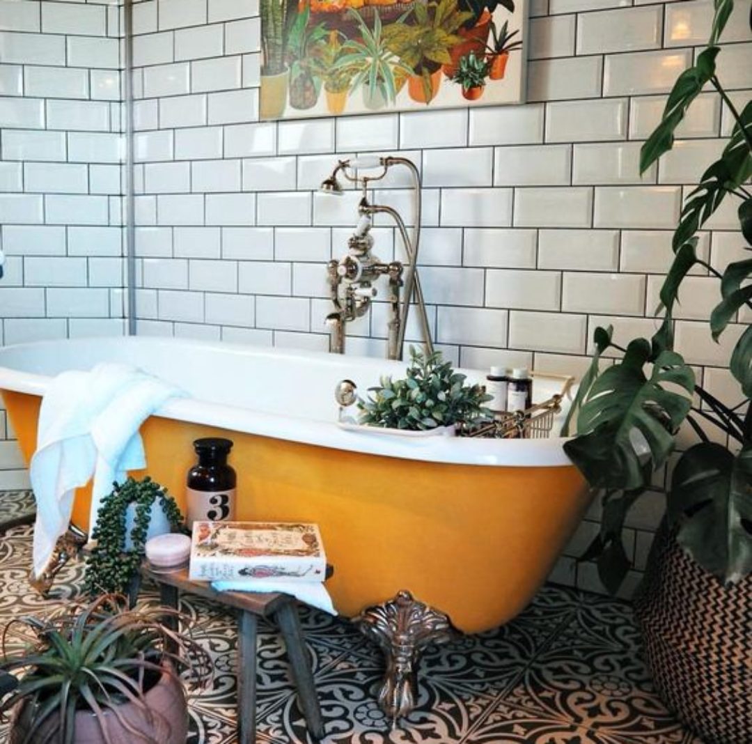 How To Style And Organize Small Bathrooms