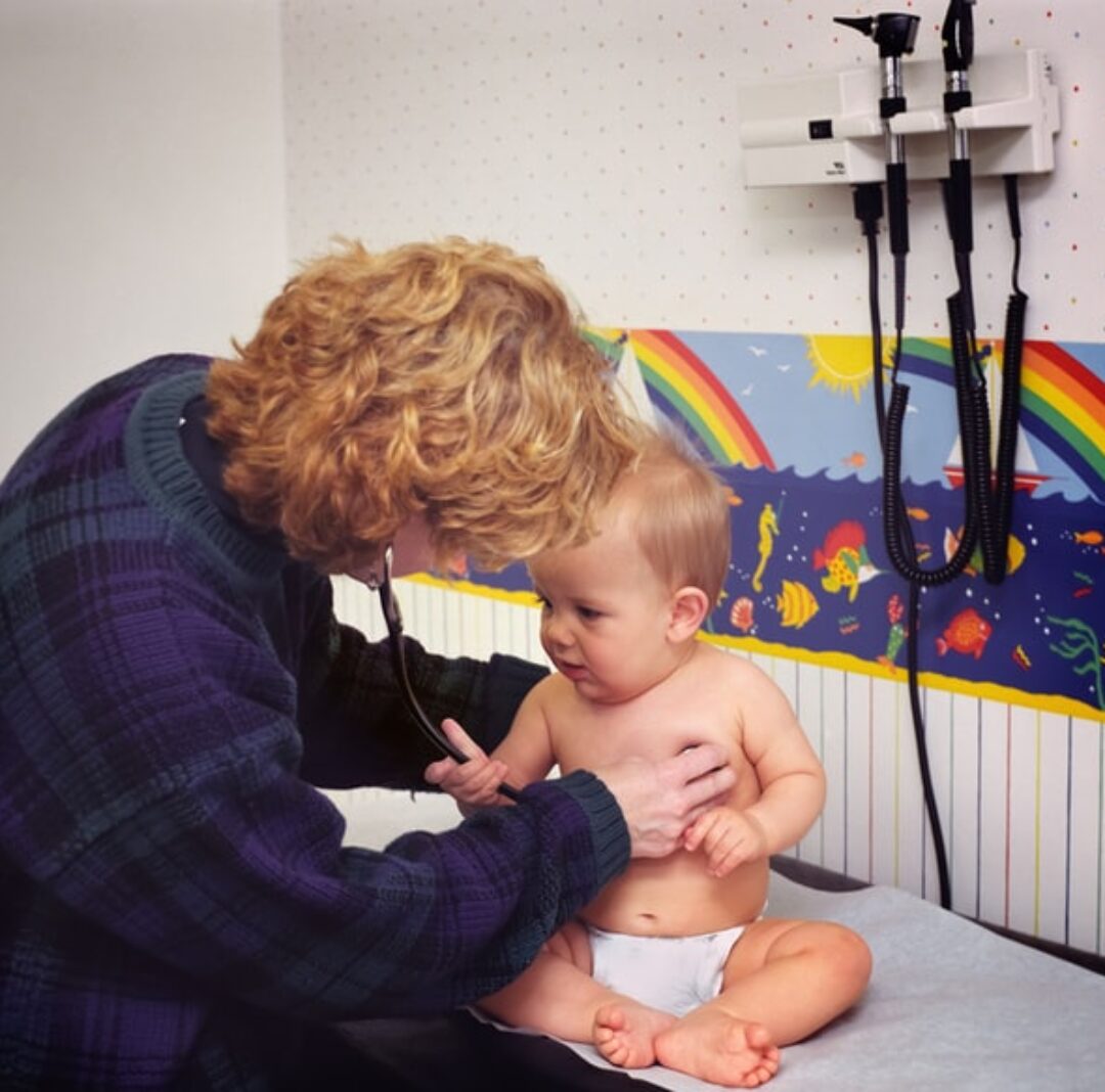 9 Top Reasons To Consult a Pediatrician