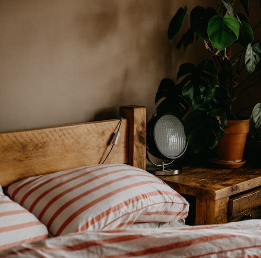 4 Simple Tricks to Help You Make Your Bedroom Cozy