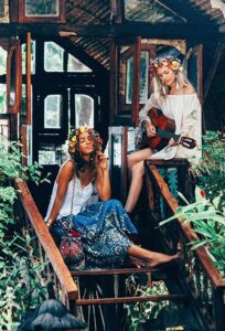 Read more about the article Bohemianism: A Guide to Living a Free, Creative & Independent Lifestyle