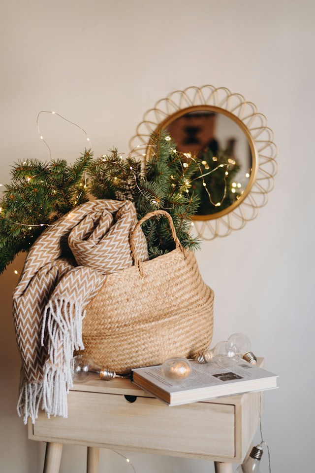 How To Decorate On A Budget For Christmas